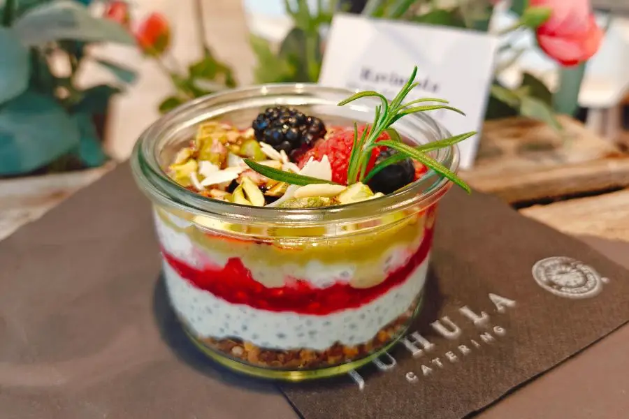 Ravintola Pekuri – Chiavanukasta, pistaasia ja vadelmaa