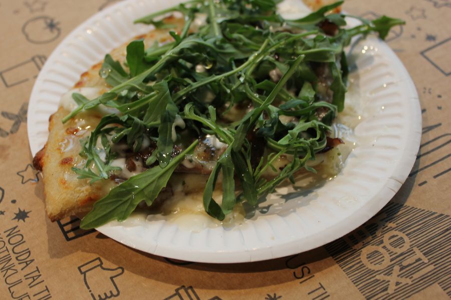 Rax Pizzabuffet Pekuri Oulu – Paahtopaisti Aioli (baby pizza)